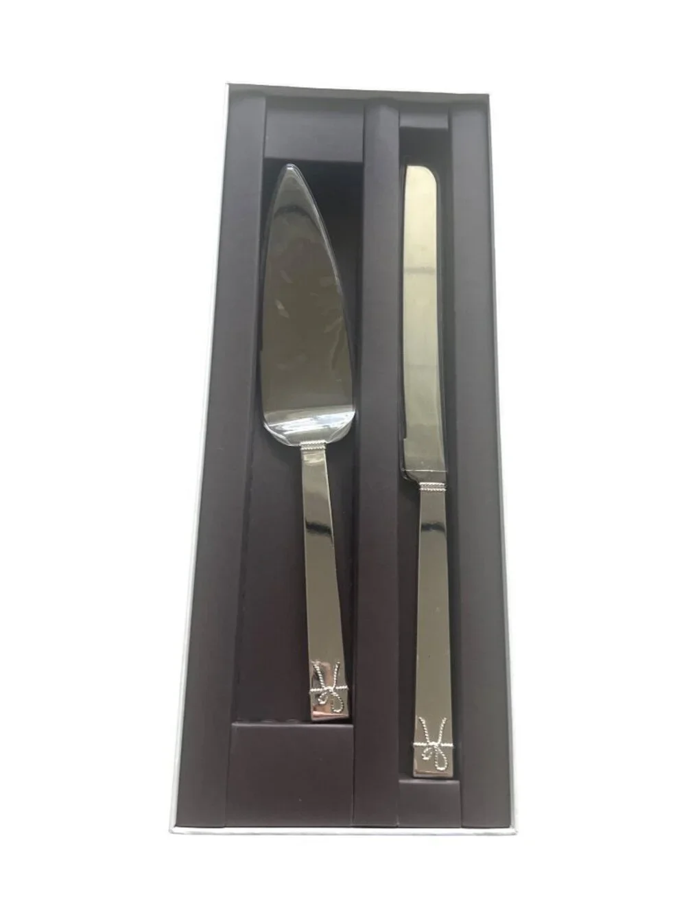 Vera Wang Wedgwood Love Knots Cake Knife & Server Set Silver Plated Wedding NWT - Picture 8 of 12